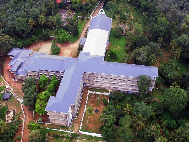 Kuravilangad Claret Bhavan