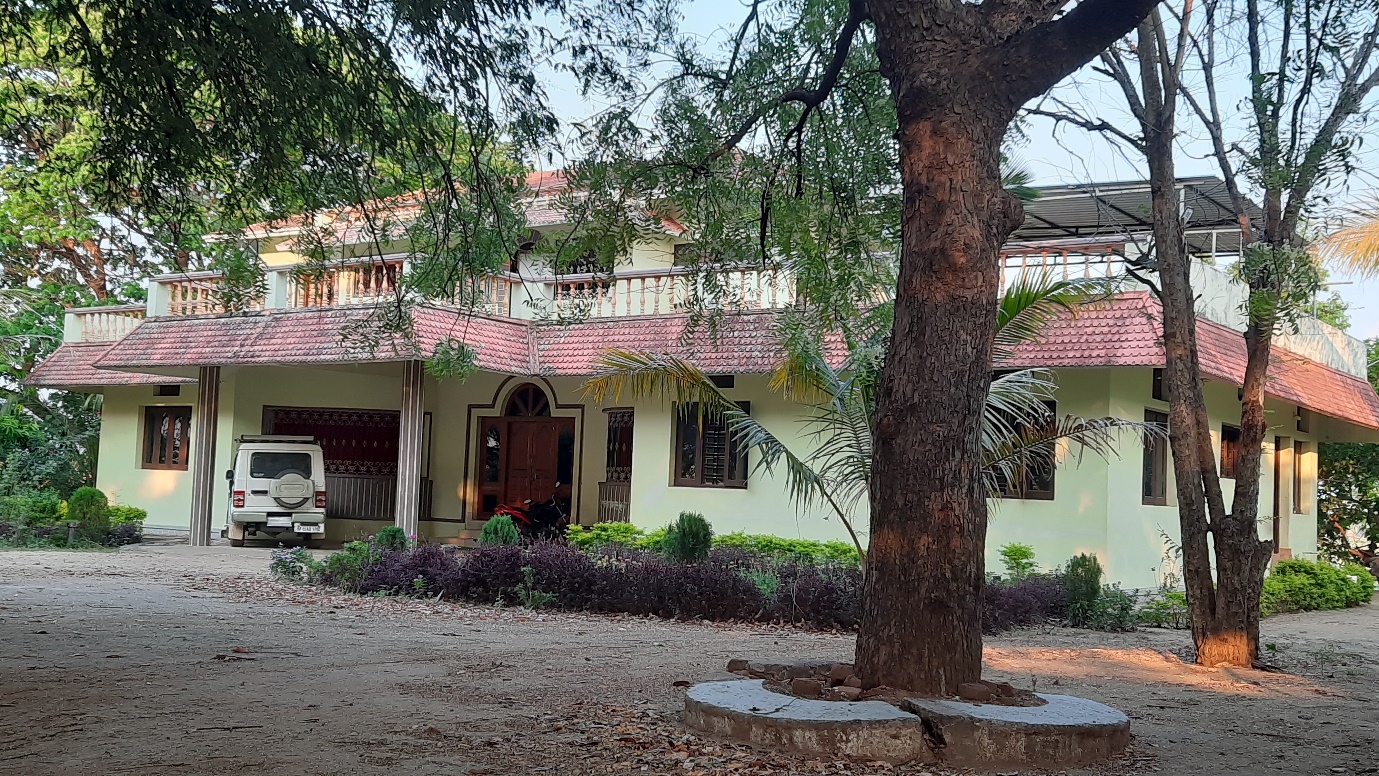 Marthidi, Claret Home