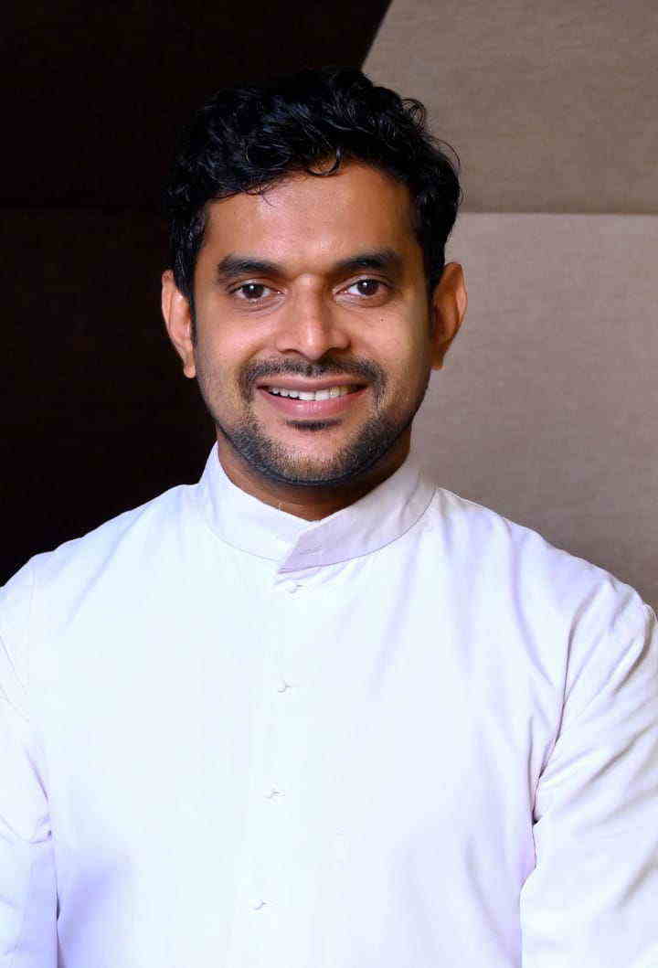 Kurisuthara Vinil
