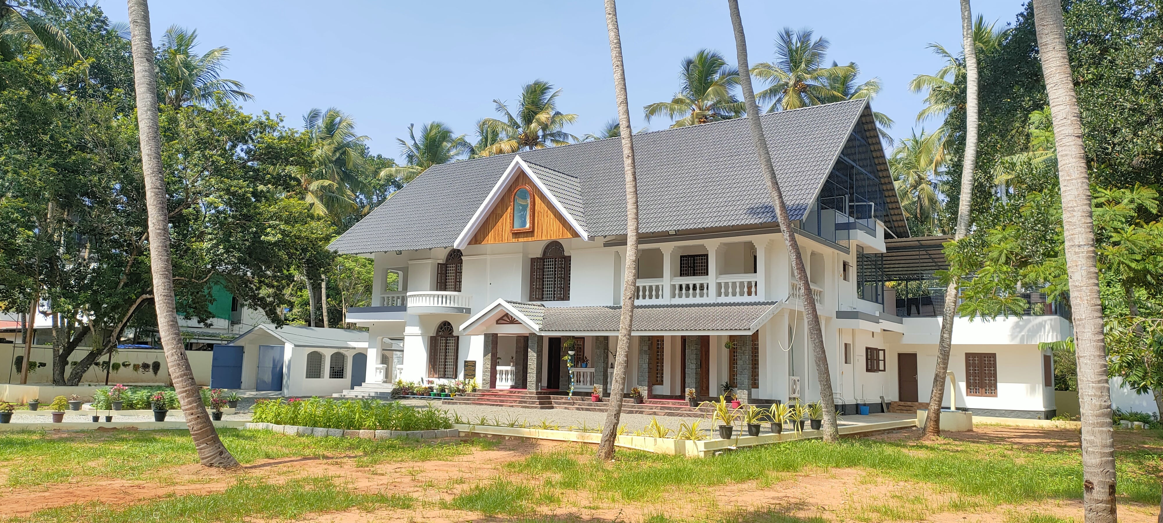 Kazhakkoottam Liat