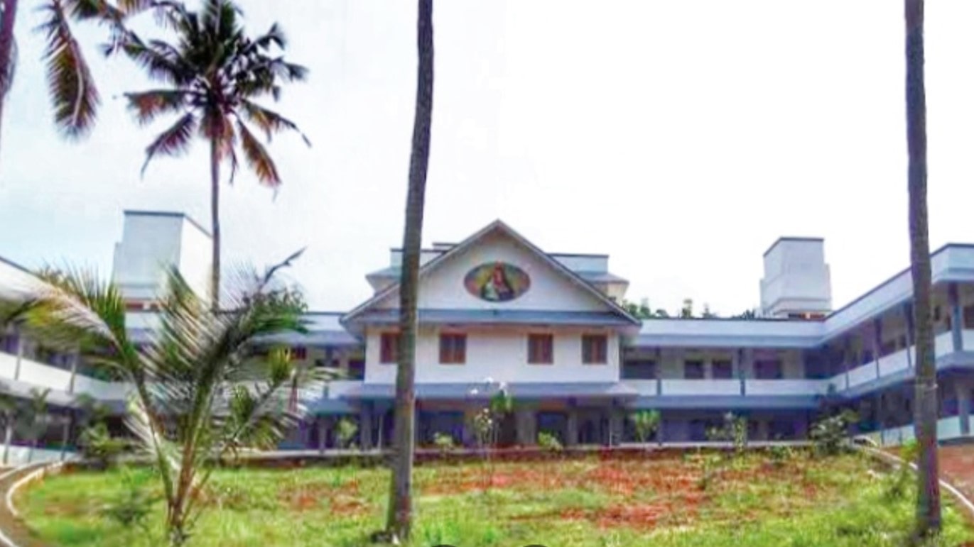 Kuravilangad Maria Bhavan